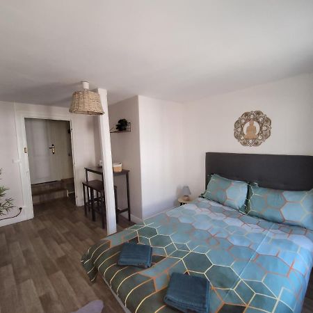 Chambre Independante Au Relais Normand Cormeilles  Εξωτερικό φωτογραφία